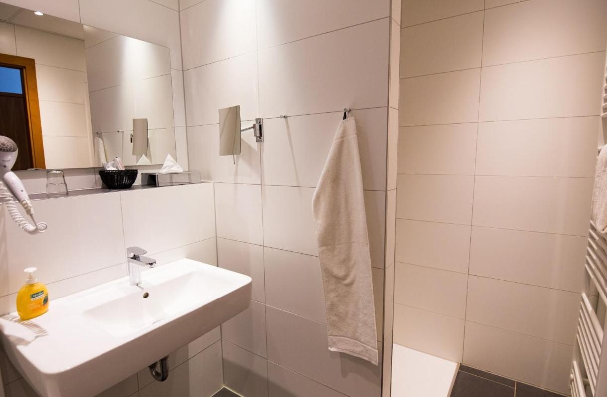 Hotel Darstein Altrip Extérieur photo
